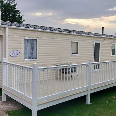 Skyla Vista Hotell Clacton-on-Sea Exteriör bild